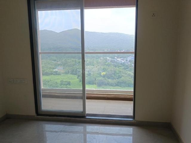 1 BHK Apartment in Kasarvadavali for rent Thane. The reference number is 15317212