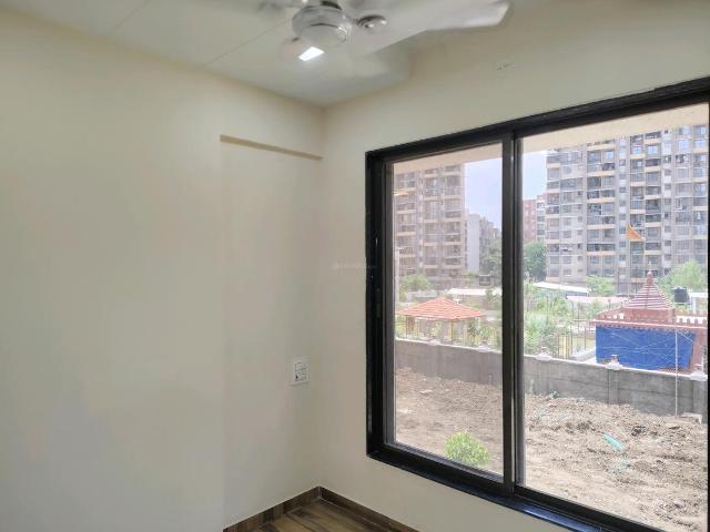 1 BHK Apartment in Kasarvadavali for rent Thane. The reference number is 15317798