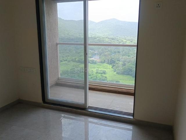 1 BHK Apartment in Kasarvadavali for rent Thane. The reference number is 16209303