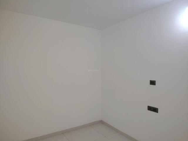 1 BHK Apartment in Kasarvadavali for rent Thane. The reference number is 17560854