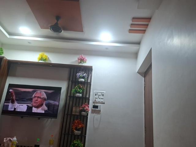 1 BHK Apartment in Kasarvadavali for rent Thane. The reference number is 18099033