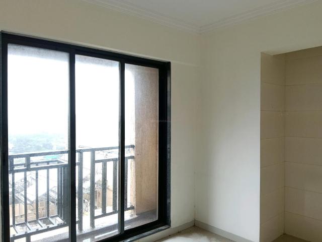 1 BHK Apartment in Kasarvadavali for rent Thane. The reference number is 18112242