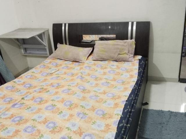 1 BHK Apartment in Kasarvadavali for rent Thane. The reference number is 18306281