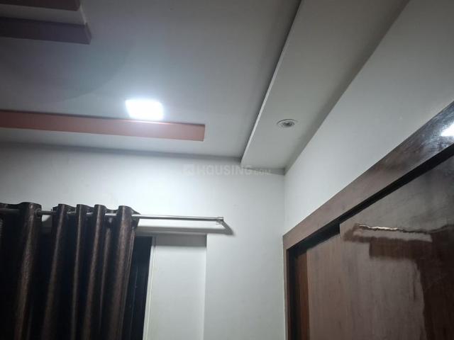 1 BHK Apartment in Kasarvadavali for rent Thane. The reference number is 18780111