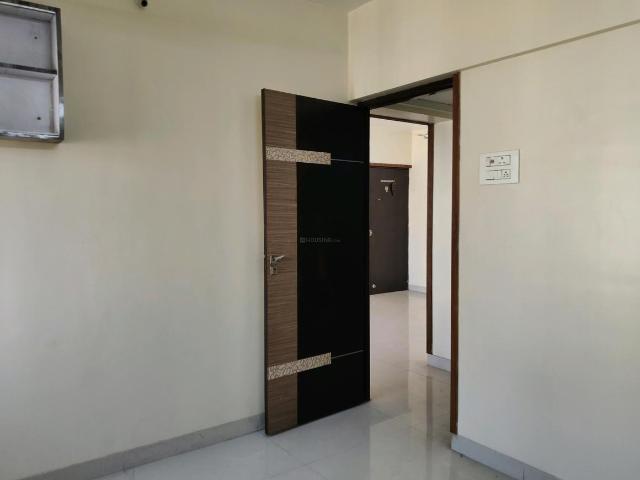 1 BHK Apartment in Kasarvadavali for rent Thane. The reference number is 18738659