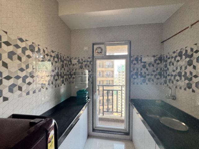 1 BHK Apartment in Kasarvadavali for rent Thane. The reference number is 18879879