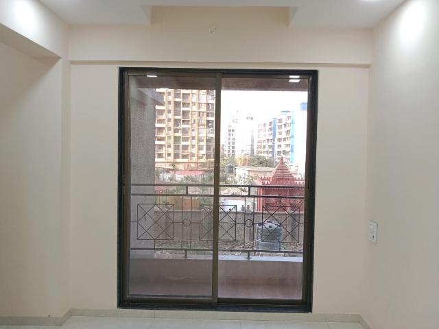 1 BHK Apartment in Kasarvadavali for rent Thane. The reference number is 18909584