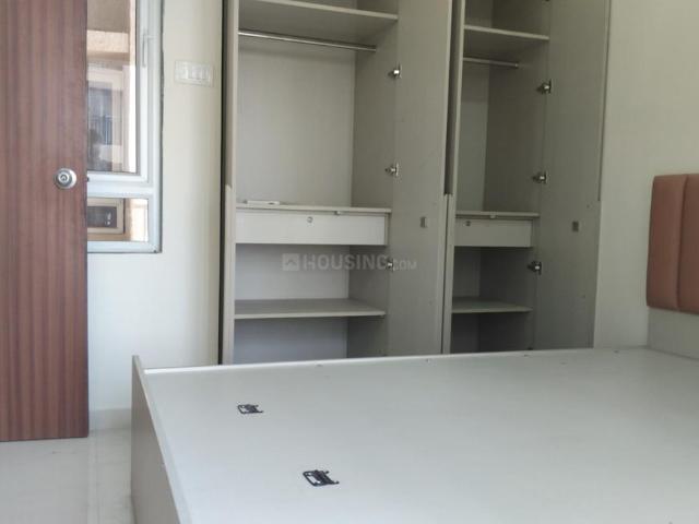 1 BHK Apartment in Kasarvadavali for rent Thane. The reference number is 19378233
