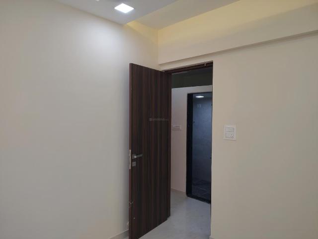 1 BHK Apartment in Kasarvadavali for rent Thane. The reference number is 19449163