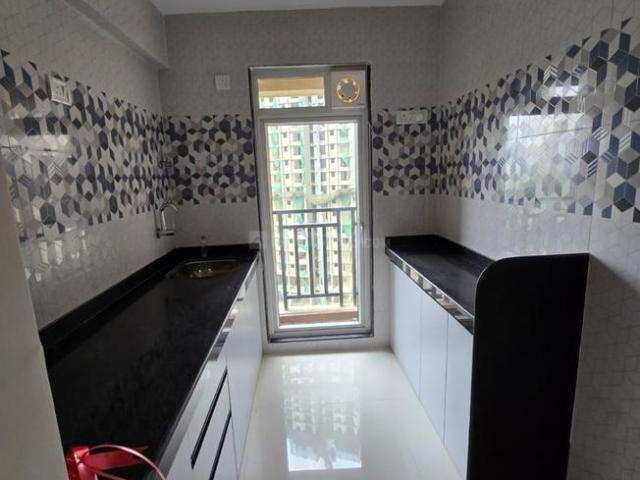 1 BHK Apartment in Kasarvadavali for rent Thane. The reference number is 19410294