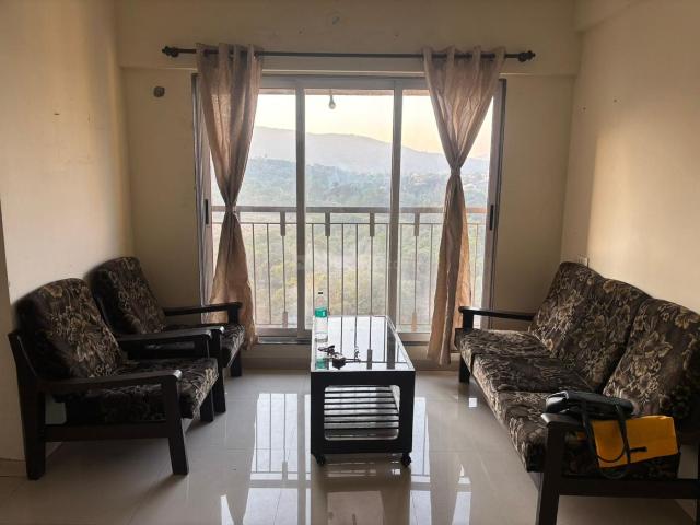 1 BHK Apartment in Kasarvadavali for rent Thane. The reference number is 19410746