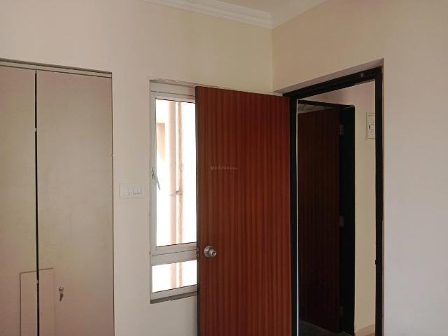 1 BHK Apartment in Kasarvadavali for rent Thane. The reference number is 19585776