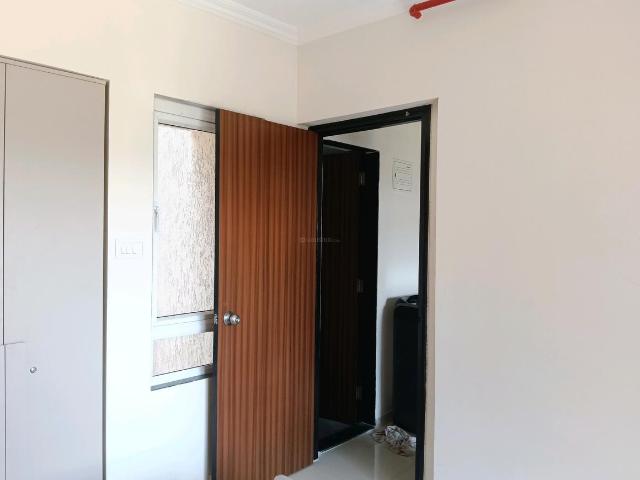 1 BHK Apartment in Kasarvadavali for rent Thane. The reference number is 19510612