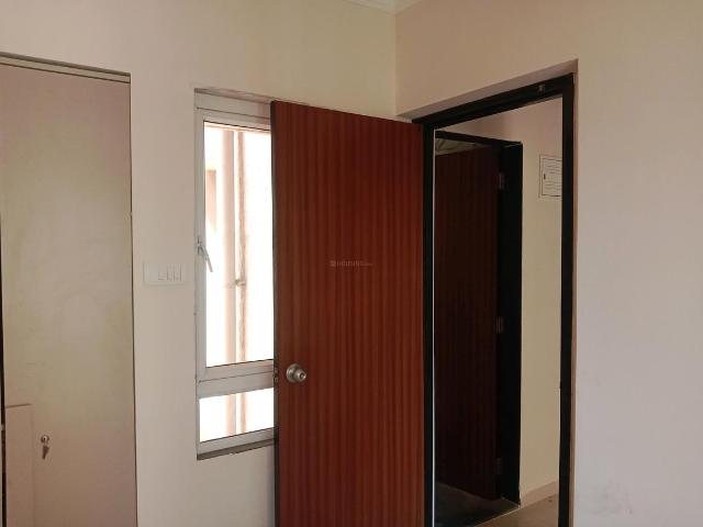 1 BHK Apartment in Kasarvadavali for rent Thane. The reference number is 19538937