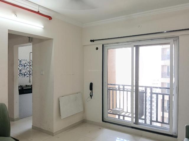 1 BHK Apartment in Kasarvadavali for rent Thane. The reference number is 19653366