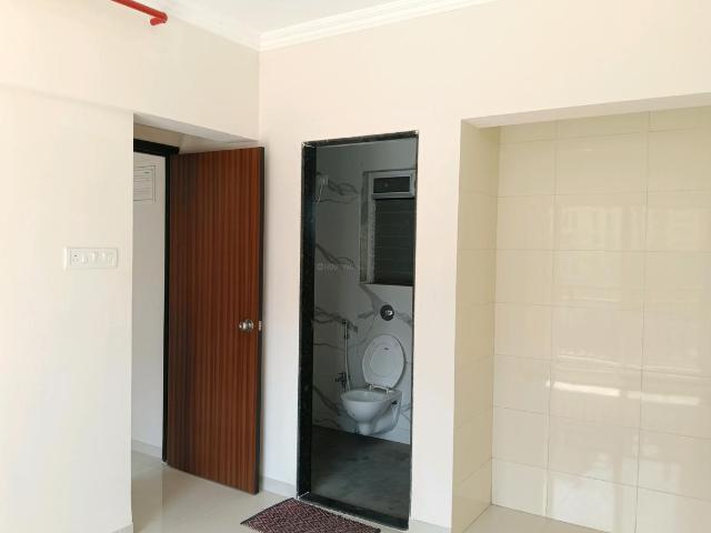 1 BHK Apartment in Kasarvadavali for rent Thane. The reference number is 19653476