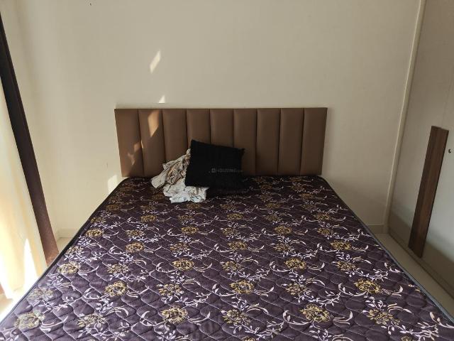 1 BHK Apartment in Kasarvadavali for rent Thane. The reference number is 19757204