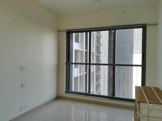 1 BHK Apartment in Kasarvadavali for rent Thane. The reference number is 19843827