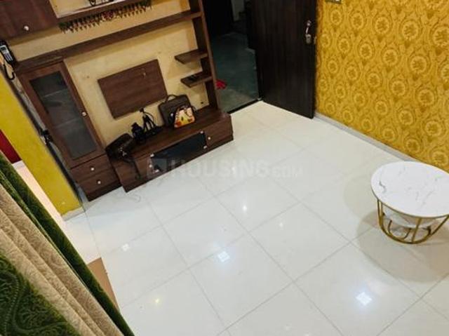 1 BHK Apartment in Kasarvadavali for rent Thane. The reference number is 19872952
