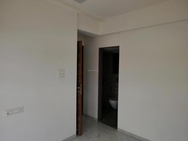 1 BHK Apartment in Kasarvadavali for rent Thane. The reference number is 19873365