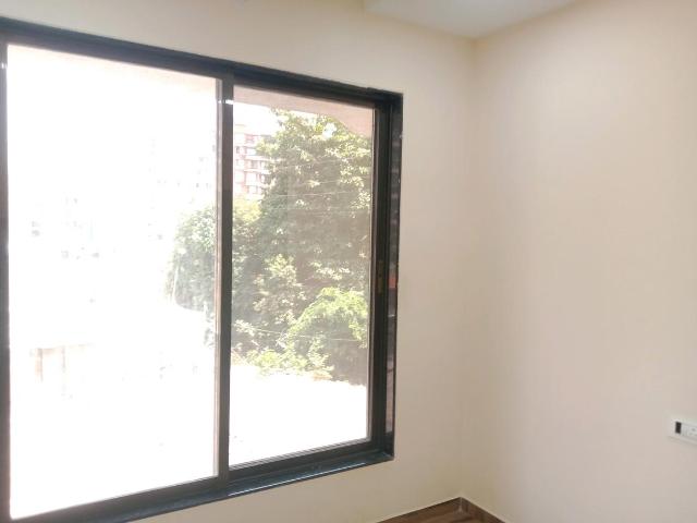 1 BHK Apartment in Kasarvadavali for rent Thane. The reference number is 19823040
