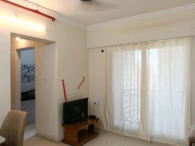1 BHK Apartment in Kasarvadavali for rent Thane. The reference number is 19983894