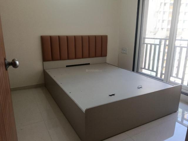 1 BHK Apartment in Kasarvadavali for rent Thane. The reference number is 19984055