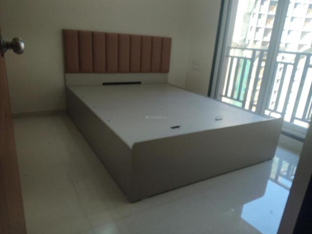 1 BHK Apartment in Kasarvadavali for rent Thane. The reference number is 19984372