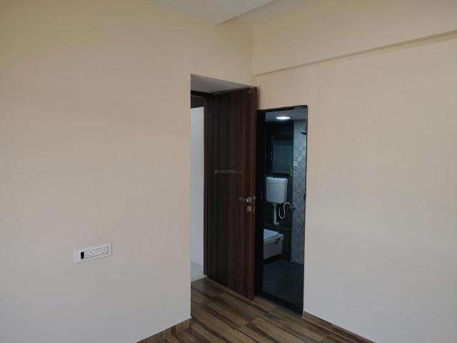 1 BHK Apartment in Kasarvadavali for rent Thane. The reference number is 19906610