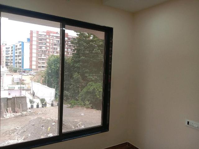 1 BHK Apartment in Kasarvadavali for rent Thane. The reference number is 19912538