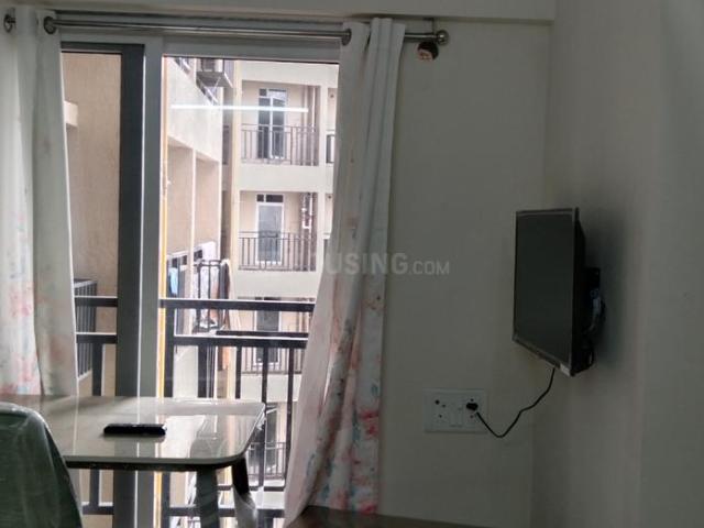 1 BHK Apartment in Kasarvadavali for rent Thane. The reference number is 20053784
