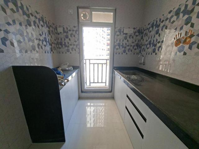 1 BHK Apartment in Kasarvadavali for rent Thane. The reference number is 20000448