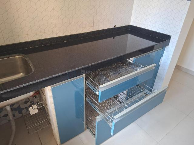1 BHK Apartment in Kasarvadavali for rent Thane. The reference number is 20000452