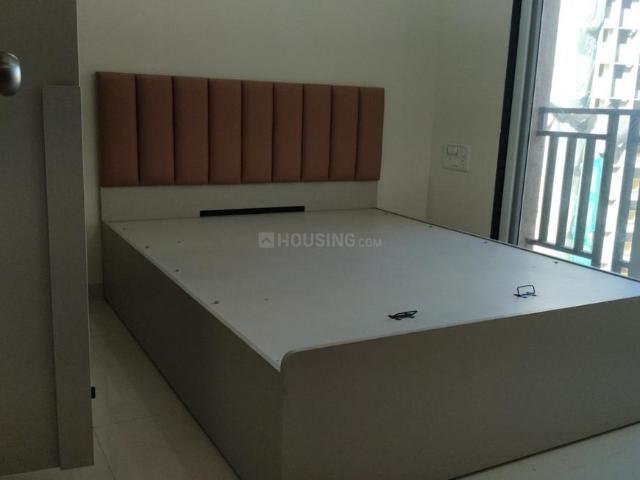1 BHK Apartment in Kasarvadavali for rent Thane. The reference number is 20003855