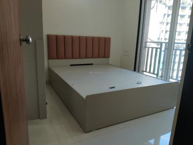 1 BHK Apartment in Kasarvadavali for rent Thane. The reference number is 20003878