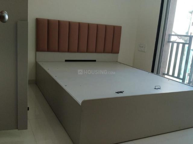 1 BHK Apartment in Kasarvadavali for rent Thane. The reference number is 20003885