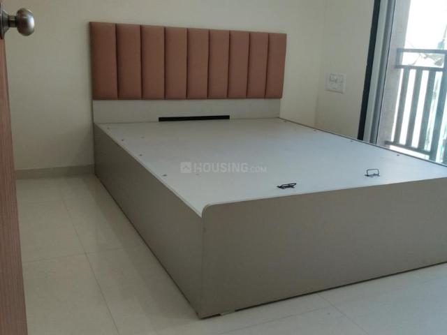 1 BHK Apartment in Kasarvadavali for rent Thane. The reference number is 20003985