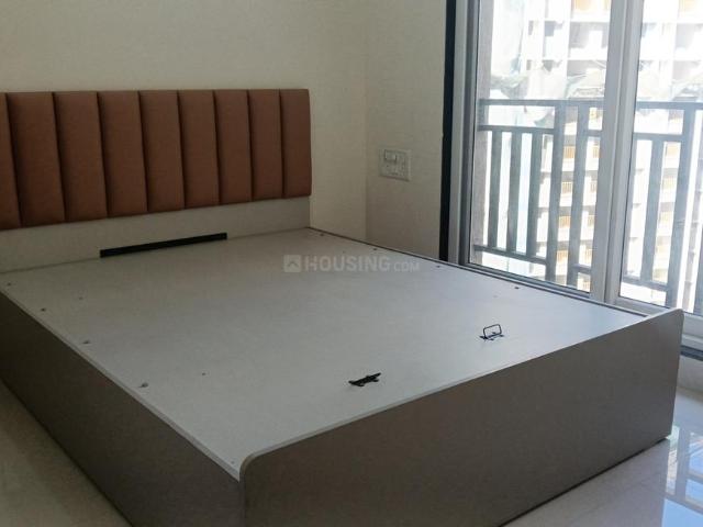 1 BHK Apartment in Kasarvadavali for rent Thane. The reference number is 20005724