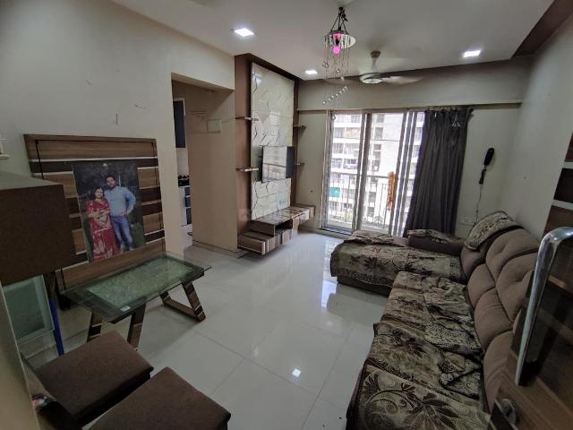 1 BHK Apartment in Kasarvadavali for rent Thane. The reference number is 20187991