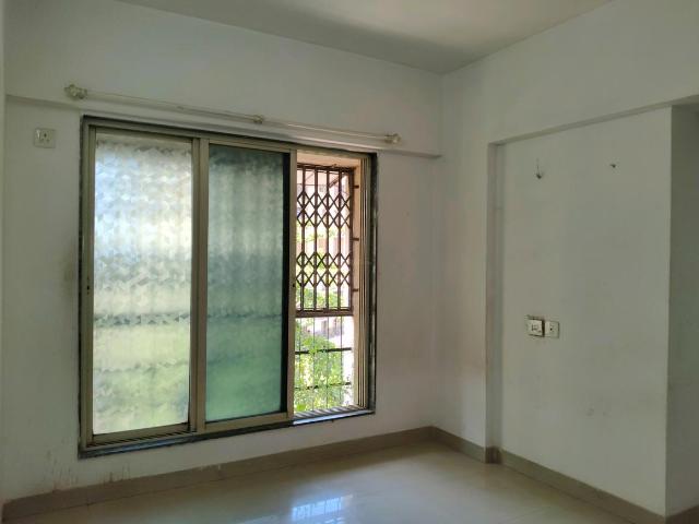 1 BHK Apartment in Kasarvadavali for rent Thane. The reference number is 20114473