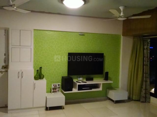 1 BHK Apartment in Kasarvadavali for rent Thane. The reference number is 20242506