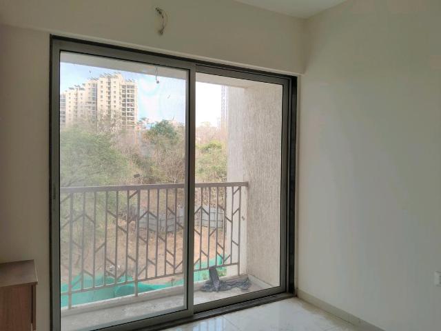 1 BHK Apartment in Kasarvadavali for rent Thane. The reference number is 20247186