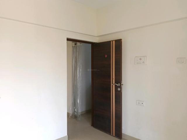 1 BHK Apartment in Kasarvadavali for rent Thane. The reference number is 20284359
