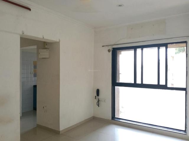 1 BHK Apartment in Kasarvadavali for rent Thane. The reference number is 20215555