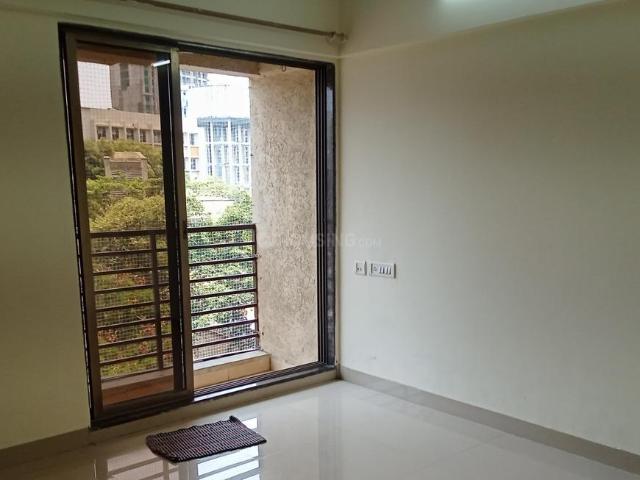 1 BHK Apartment in Kasarvadavali for rent Thane. The reference number is 20221912