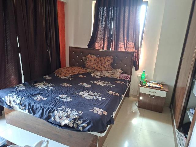 1 BHK Apartment in Kasarvadavali for rent Thane. The reference number is 20341668