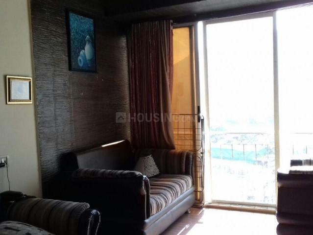 1 BHK Apartment in Kasarvadavali for rent Thane. The reference number is 20345421