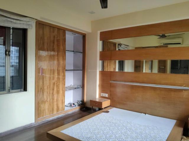 1 BHK Apartment in Kasarvadavali for rent Thane. The reference number is 20345511