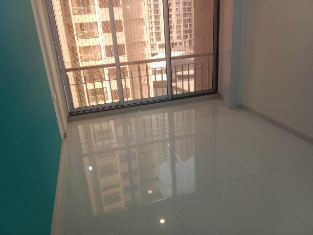 1 BHK Apartment in Kasarvadavali for rent Thane. The reference number is 20389233