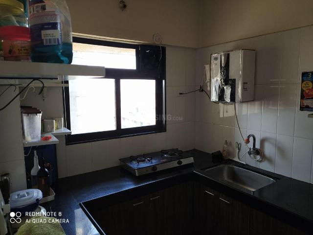 1 BHK Apartment in Kasarvadavali for rent Thane. The reference number is 20323701